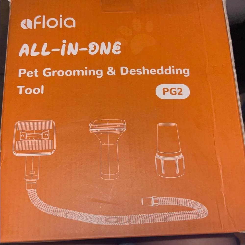 New Floia Pet Grooming & Deshedding Tool - Orange